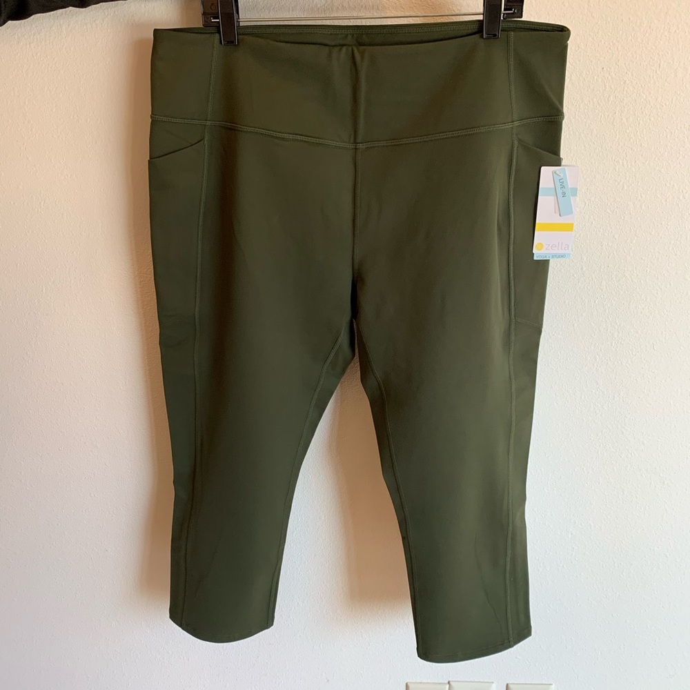 Zella Live-In Cropped Legging